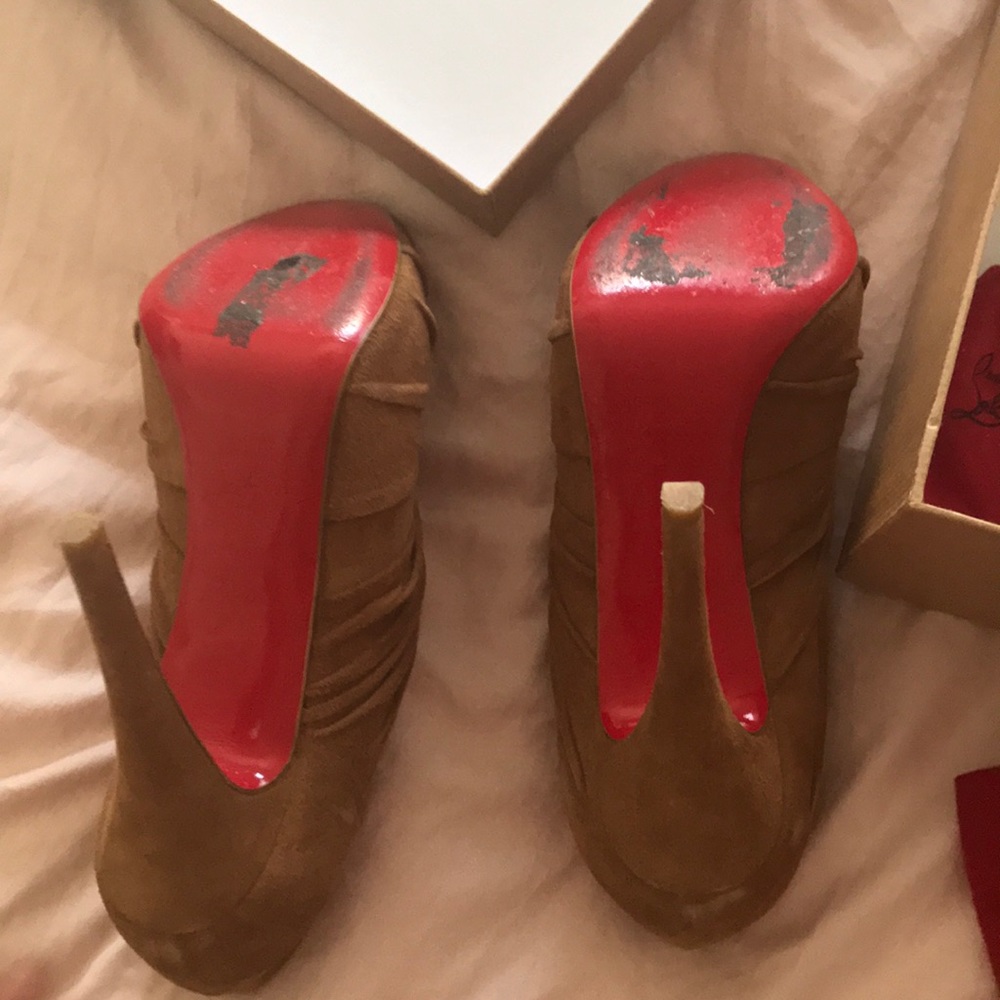 Christian Louboutin shoes size 36.5 - Picture 4 of 4